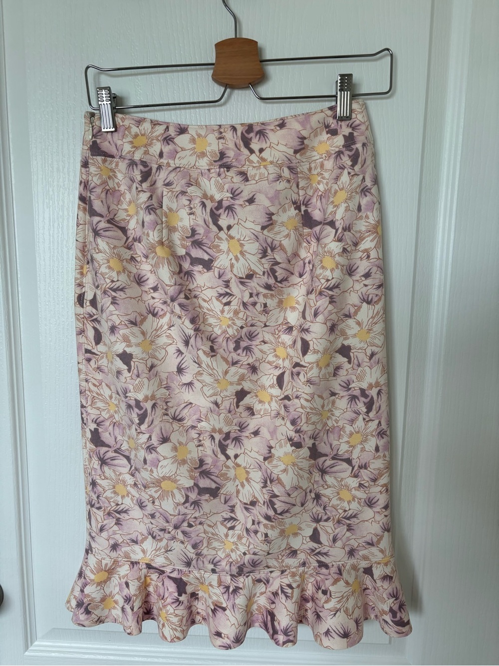 Anthropologie Floral Ruffle Midi Skirt Size 2 | Romantic Pink Floral